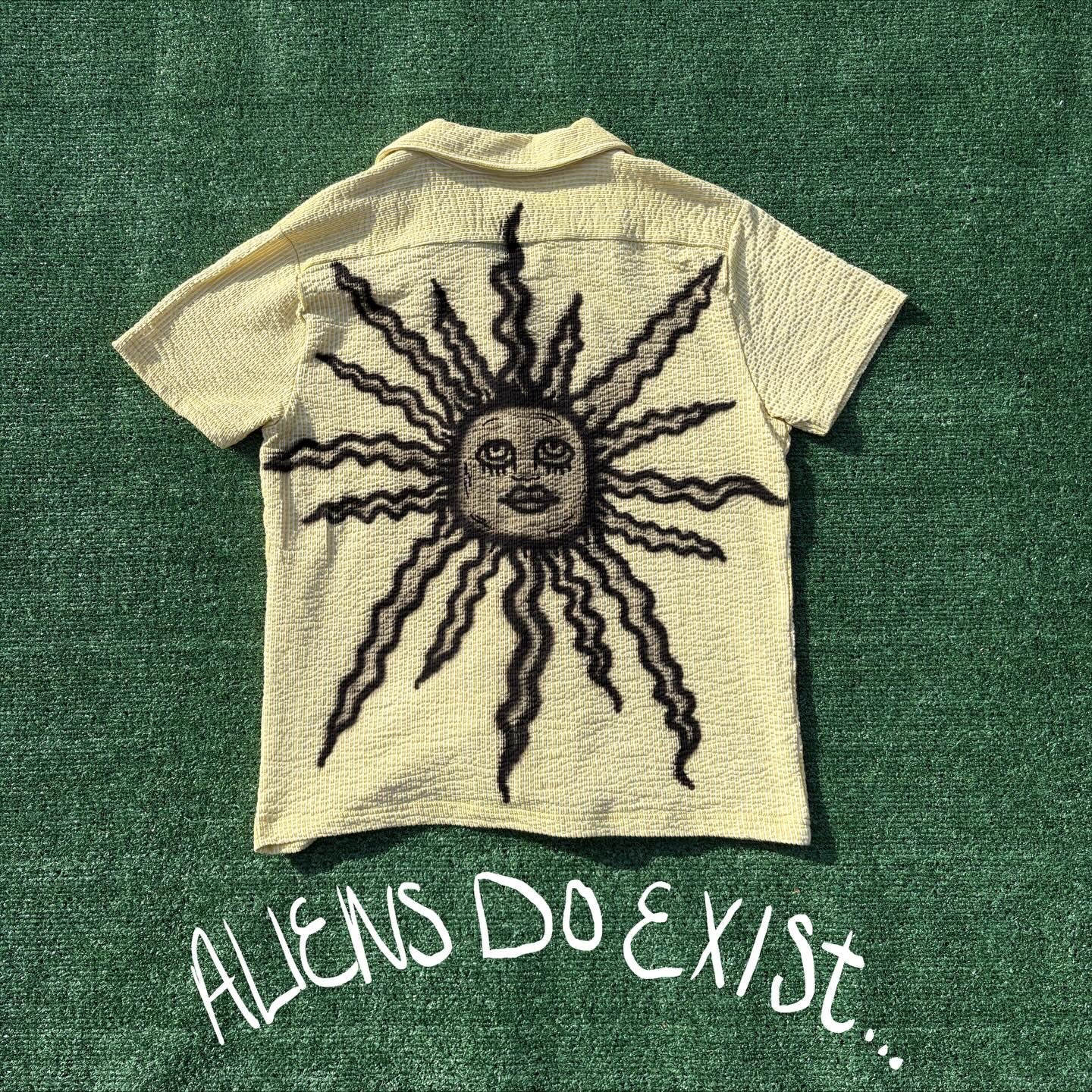 “Chasing the sun” 1/1 collared tee